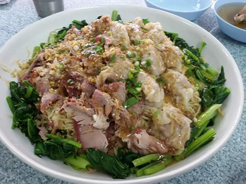 ก๋วยเตี๋ยวต้มยำกากหมูสูตรโบราณ ท่าน้ำนนท์, กินปูเมืองนนท์, ข้าวผัดโบราณ ท่าน้ำนนท์, นนท์ตำแหลก, ขนมฝรั่งแม่ไน้ ตลาดนนทบุรี, Nont Bakery, เจ๊ตาหมูสะเต๊ะ, ปัง ปัง 85 องศา, เกาเหลาเมืองนนท์