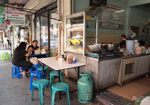ลือชา, ก๋วยเตี๋ยวเป็ดรสเด็ด ตลาดสามย่านเก่า, Today Steak, Curryboy, Panda King, เจ๊โอว