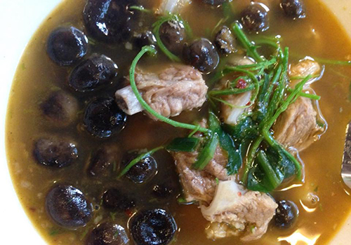 ล้าน เหนือ-น่าน อาหารเหนือ, เนื้อเหนือ Neua.Neur.Bkk, ต๋องเต็มโต๊ะ, สาขาพุทธมณฑล สาย 2, อองตอง ข้าวซอย, ละอ่อน น้ำเงี้ยว อาหารเหนือ, เฮือนลำพูน, รัชดาอาหารเหนือ, ร้านลำแต๊ๆ อาหารพื้นเมือง, ข้าวซอยลำดวนฟ้าฮ่ามเชียงใหม่, สาขาวิภาวดีรังสิต 58, หอมด่วน, ต๊ะต่อนยอน, Cr. ภาพทั้งหมดจาก Facebook ต๊ะต่อนยอน อาหารเหนือ, ฮ้านจาวเหนือ, ต๋องเหนือ Express, ข้าวซอยเชียงใหม่ ตรงข้ามกรมศุลกากร, ครัวเจียงใหม่, ครัวมะแข่น, กาดหลวง มินิ