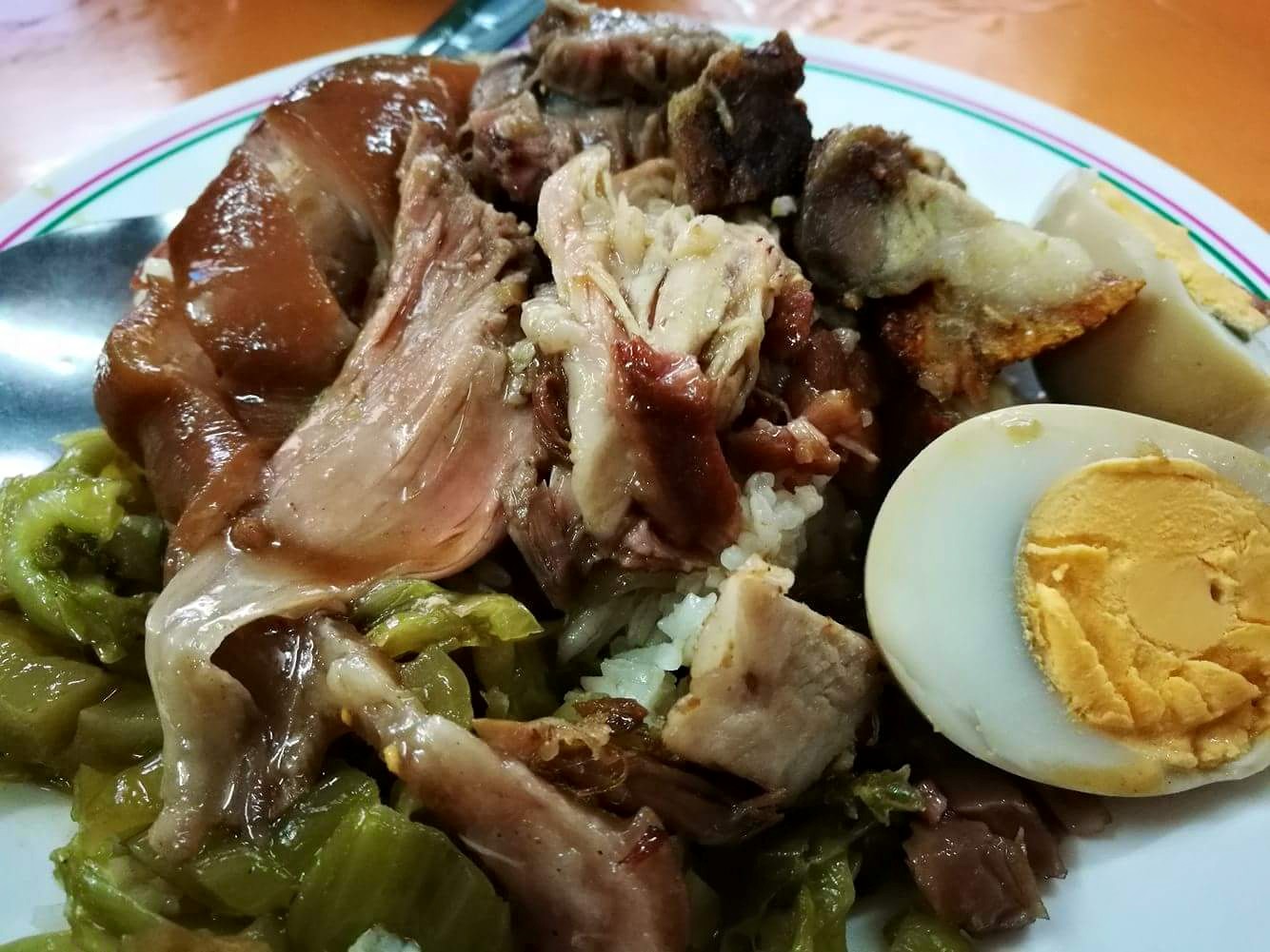 Luka Bangkok, ขาหมูตรอกซุงบางรัก เจ้าเก่า, Panna Sourdough, ก๋วยจั๊บน้ำข้น วัดแขก, อาม้าเบเกอรี่, ลาบเป็ด สีลมซอย9, ครัว"อร๊อย-อร่อย", ไต๋ตง หูฉลาม ถนน ปั้น สีลม, Printa Cafe, Mama Mia Bangkok