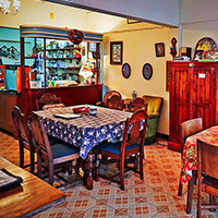 Luka Bangkok, ขาหมูตรอกซุงบางรัก เจ้าเก่า, Panna Sourdough, ก๋วยจั๊บน้ำข้น วัดแขก, อาม้าเบเกอรี่, ลาบเป็ด สีลมซอย9, ครัว"อร๊อย-อร่อย", ไต๋ตง หูฉลาม ถนน ปั้น สีลม, Printa Cafe, Mama Mia Bangkok