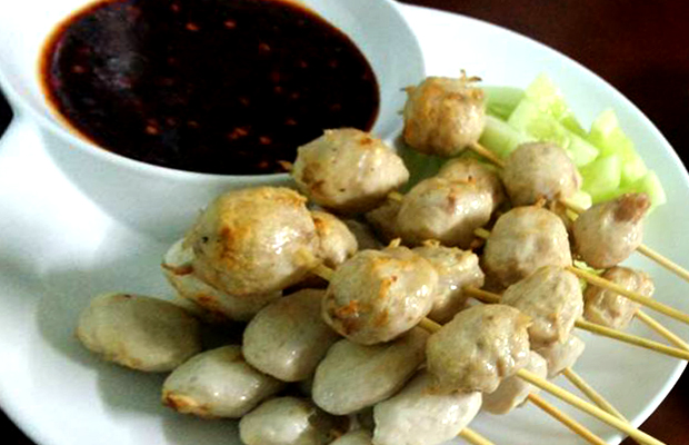 ก๋วยเตี๋ยวเกี๊ยว นายกุลรสนัว, เฮียไช้ ก๋วยเตี๋ยวต้มยำหมูบะช่อ, นัวโภชนา, Maekunkha, ก๋วยเตี๋ยวหมูป้าน้อยดินแดง แฟลต ช.3, ลุงเอสเตี๋ยวหมูต้มยำ, ก๋วยเตี๋ยวต้มยำหมูบะช่อ มาม่าหม้อไฟ เฮียจู๋-ลาดพร้าว71, ก๋วยเตี๋ยวตรอกโรงหมู, ก๋วยเตี๋ยวเอี่ยมน้อย, เจริญเส้น 查龙森, ทีเด็ด ก๋วยเตี๋ยวต้มยำหมูเด้งโบราณ, เป็นหนึ่ง ก๋วยเตี๋ยวต้มยำ เย็นตาโฟ, เล็กใหญ่ ก๋วยเตี๋ยวต้มยำโบราณ, แม่แสตมป์ก๋วยเตี๋ยวต้มยำหมูสับโบราณ, เปลว ก๋วยเตี๋ยวต้มยำ, ก๋วยเตี๋ยวต้มยำกากหมูสูตรโบราณ คลองเตย, ก๋วยเตี๋ยวต้มยำโบราณพ่อสนิท, เตี๋ยวตือ, 2พี่น้อง ก๋วยเตี๋ยวต้มยำ, พะเยาว์ก๋วยเตี๋ยวโบราณ, บ้านบุญรักษาก๋วยเตี๋ยวต้มยำโบราณ, ก๋วยเตี๋ยวต้มยำพันรี, ลุงเอ๋ก๋วยเตี๋ยวต้มยำโบราณ by plerm cup, เจ้าเจ็ด รวมโชค, ปรารีย์ ก๋วยเตี๋ยวต้มยำชามหมูเด้ง, ครัวเส้นแกงร้อน ก๋วยเตี๋ยวต้มยำ&amp;อาหารตามสั่ง, ก๋วยเตี๋ยวหมูต้มยำมะนาวเจ็กพวง, เฮียบิ๊กห้าหม้อ