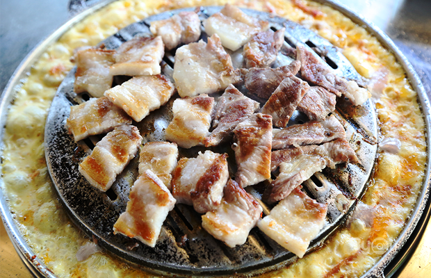 Baan suki, Y.O.U หมูกระทะ, JJANG restaurant and BBQ, ฮ่องเต้ สุกี้-ปิ้งย่าง บุฟเฟ่ต์, สุกี้ตี๋น้อย, สาขาเลียบด่วนเอกมัยรามอินทรา, BestBeef, ปิ้ง-ย่างเทวดา, Happy Suki, 18 มงกุฎ สุกี้-ชาบู, สุกี้ดารา, อร่อยติ่มซำ สุกี้สไตล์ฮ่องกง