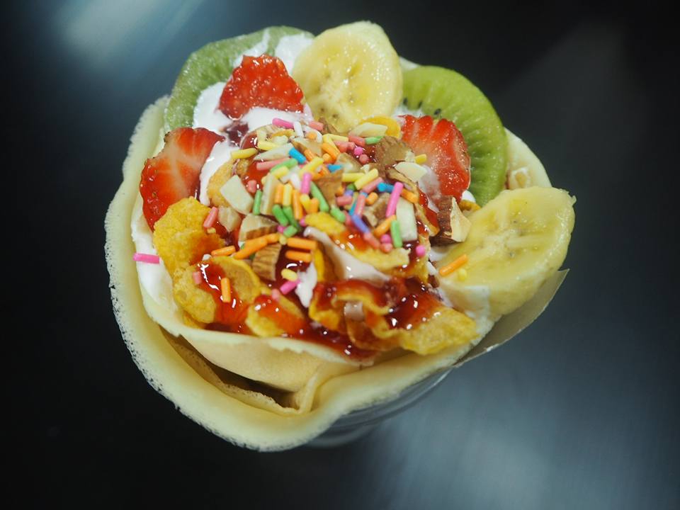 Phumjai Crepe • ภูมิใจเครป, เครปเย็นโครตไส้ ตลาดอินดี้ปิ่นเกล้า, เครปบุฟเฟต์ สายไหมอเวนิว, ร้านป้านายเครปเย็น I creamy crepe, เครปเย็น หน้าวัง, เครปเย็น โทสต์ ร้านป้อนคำหวาน กรู๊ฟมาร์เก็ต, YOTHA CREPE, เครปสมหวัง, Olino Crepe &amp; Tea