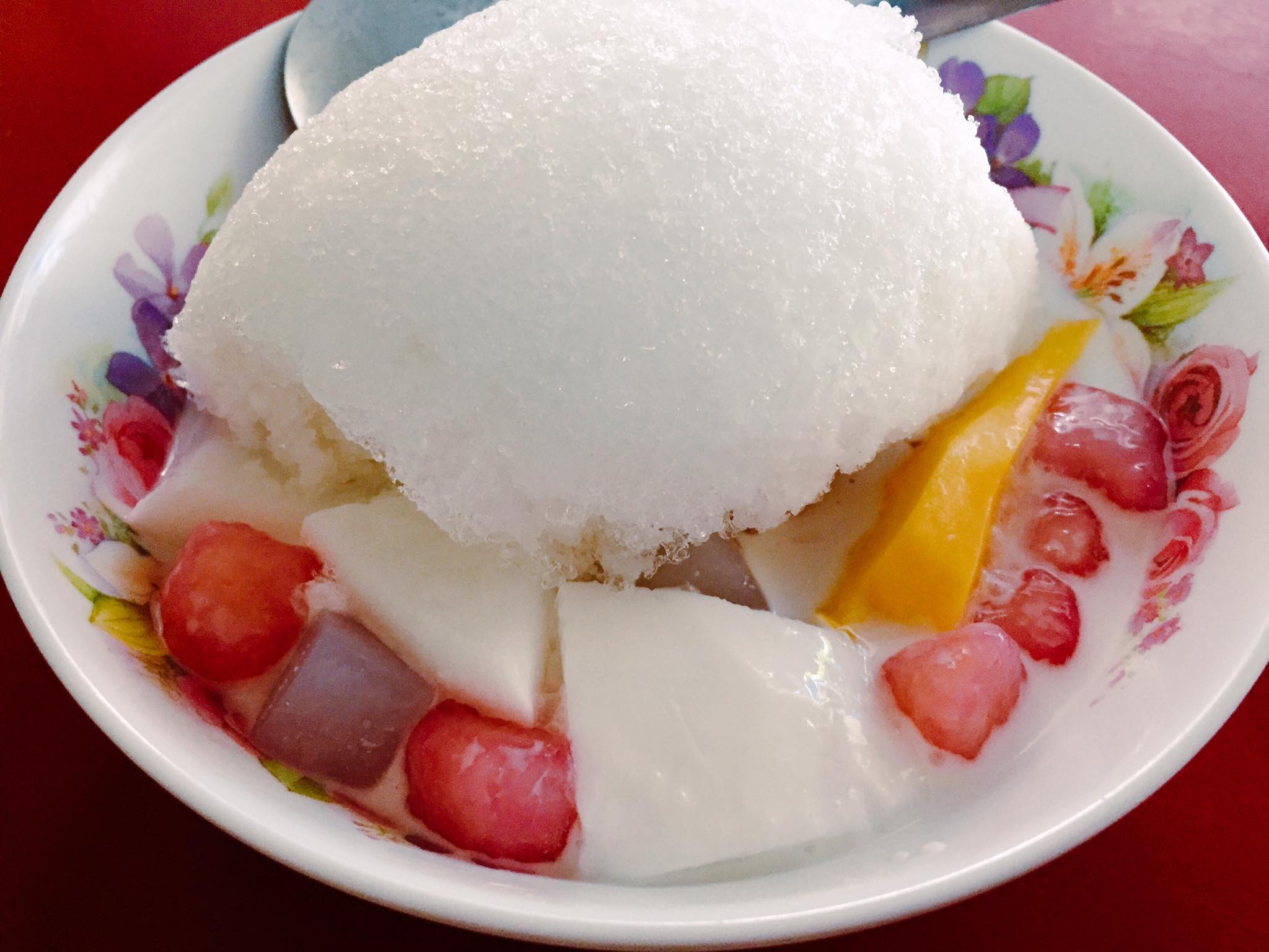 ประจักษ์, REN Cafe and Goods, Tostato Charoen Krung, ตั้งใจย่าง, Sarnies Bangkok, HĒIJīi Bangkok, เล่าสี่ เกาเหลาเลือดหมู, Henryfry, ทับทิมกรอบ หน้าวัดสุทธิ, ลูกชิ้นปลาเจ้าหลง, Baan Phadthai, เชอร์รี่ เย็นตาโฟ, ร้านเหรียญทอง เจริญกรุง 23, ก๋วยเตี๋ยวหลอดเจ๊ใหญ่, ฮ้งลูกชิ้นปลาเยาวราช