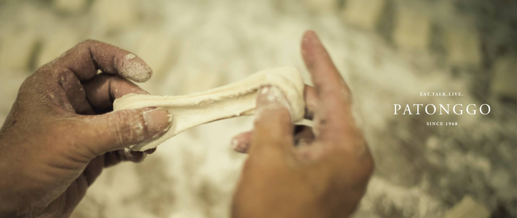 ส้มตำอุทุมพรกสิกรบางลำพู, คาริม โรตีมะตะบะ​, ขนมจีนน้ำยา บางลำภู, เจ้กบบางลำภู ต้มยำกุ้งรอบกลางคืน, Patonggo Cafe, จิระเย็นตาโฟ, ข้าวแกงบางลำพู 2517, ขนมเบื้องแม่ประภา, อาอีซะฮ์ รสดี, พัวกี่, ก๋วยเตี๋ยวลูกชิ้นปลานายง้ำ, โรงนํ้าชา มิตรามิตร, ข้าวแช่แม่ศิริ บางลำพู, พิกุลถั่วแปบแป้งสด, ห้องอาหารกร บางลำพู, เตี๋ยวตุ๋นบ้านสวน สาขาบางลำพู