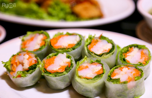 อิ่มเอิบแหนมเนือง, แอมเฮือง อาหารเวียตนาม, M.J. แหนมเนือง หนองคาย พลับพลาชัย, Arunee Cuisine, เชิญตะวัน, คำม่วน แหนมเนือง, สาขาหทัยราษฏร์, บ้านเวียดนาม คลอง4, Winner House, Pho Van, พี่หยองแหนมเนือง, วิลลี่แหนมเนือง Delivery, So Saigon เมืองทองธานี, กรีน แหนมเนือง, Saigon Recipe, Eat Viet, ครัวเมืองเว้ ลาว-ญวน, แหนมเนืองลับแล, แหนมเนืองคุณอ้อ, ลองดู, SAIGON VIETNAMESE RESTAURANT, โรงแรม ASIA HOTEL, VT แหนมเนือง, สาขาพระราม9, MJ แหนมเนืองอาหารเวียดนาม-อีสาน ทวีวัฒนา, ยัมมี่ แหนมเนือง เซ็นจูรี่ อ่อนนุช, Thuyền, แหนมเนืองนายช่าง Delivery