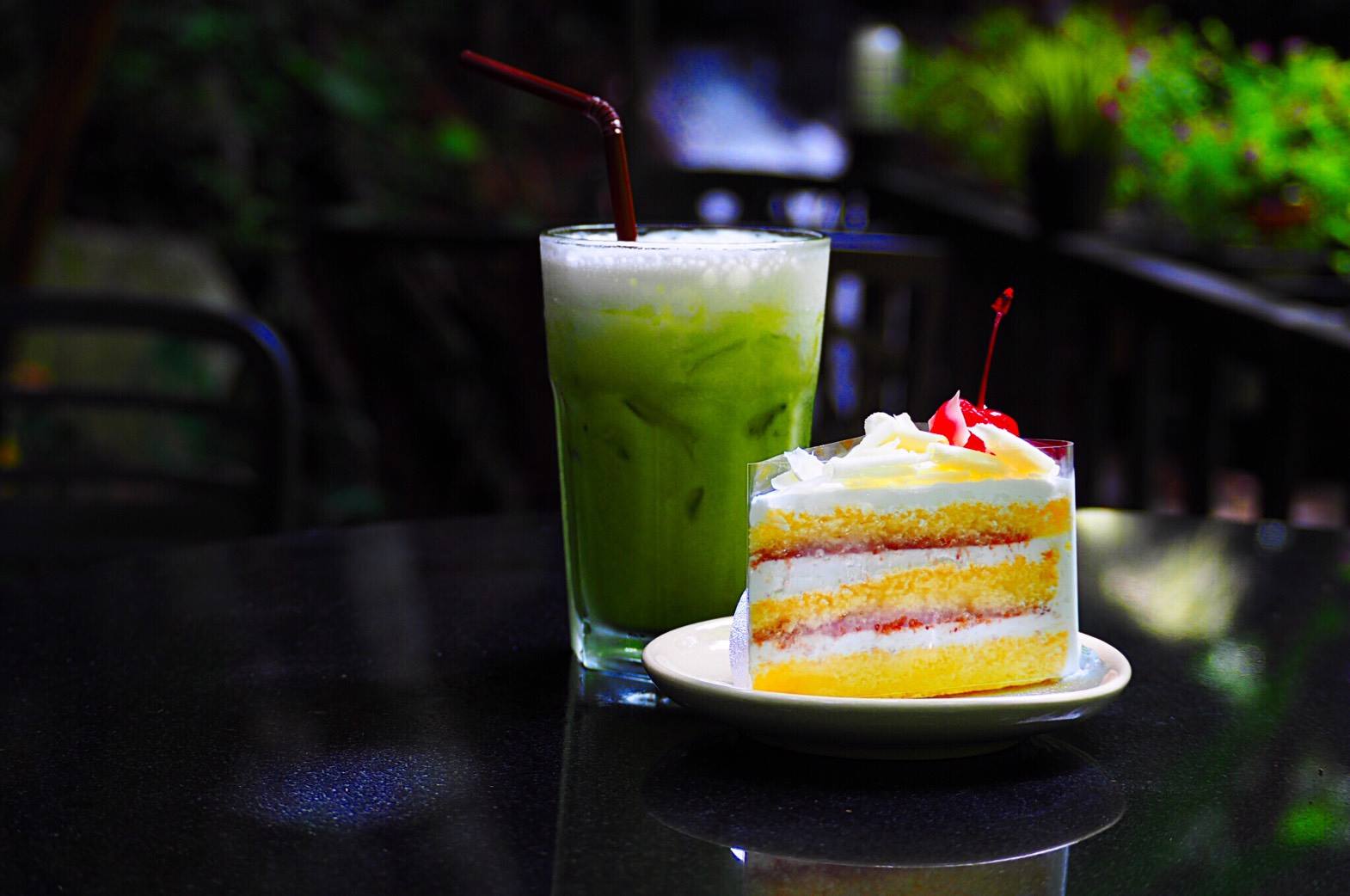 บ้านอิงดาว แม่กำปอง, Ma Du Doi Coffee แม่กำปอง, Teddu Coffee - Baansuphanbhum, ชมนกชมไม้, บ้านพักลุงปุ๊ด &amp; ป้าเป็ง แม่กำปอง, Pirunya Coffee, ร้านกาแฟฮ่อมดอย &amp; อาร์ตแกลเลอรี่ แห่งขุนเขา แม่กำปอง, บ้านหลงเขา แม่กำปอง &amp; ฮักเขา ฟาร์มสเตย์, ระเบียงวิวแม่กำปอง, ณ แม่กำปอง ร้านอาหารแม่กำปอง