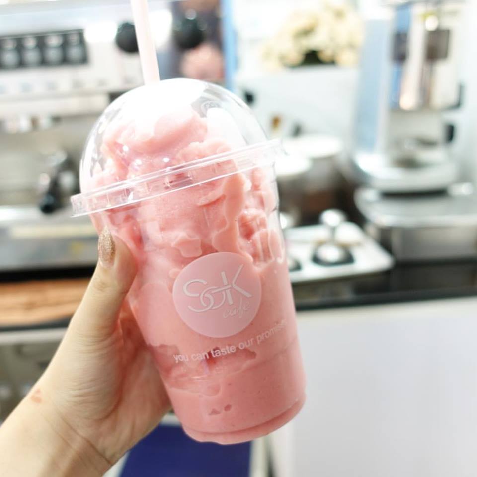 Jolie Cafe, Flat+White Cafe, Buttery Cafe, Glo bkk