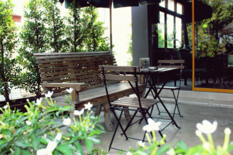 NAYA Cafe, Krasai.cafe, Sanoh at Ayutthaya, ชีวาคาเฟ่, FENG, Tewa Cafe Ayutthaya, Homeboy, PRANG VIEW, Peko Peko Cafe - ペ コ ペ コ, A Lovely Table, Busaba Cafe &amp; Meal, WIWA House Cafe', The Summer House, Phoyard, Cafe' de Zia, Café Kantary Ayutthaya, บ้านข้าวหนม, Basic Space Coffee, Cafe'Trifecta, ในคลองคาเฟ่, ไม้ขาวคาเฟ่ ayutthaya, ชงนวล'Cafe
