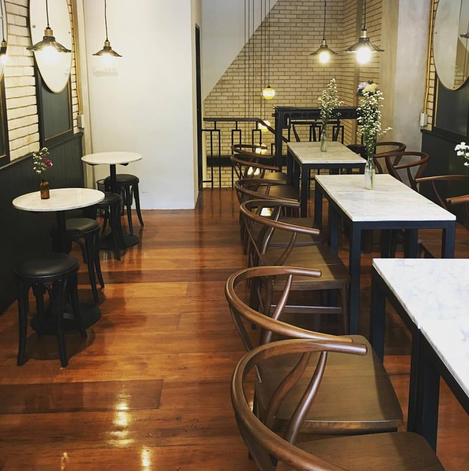 ติ๋มเกี๊ยวยักษ์, แกงกระหรี่คุณมาลี, Hongkong Dimsum, เหอ เฉิน ฟง, ข้าวขาหมูนายอุ๊ , เกี้ยมอี๋โบราณเจ๊ชุง, ขนมบั๊วเกี้ยไหหลำโบราณ, ข้าวขาหมูเฮียโอว, บะหมี่จับกัง เยาวราช, ก๋วยเตี๋ยวเป็ดนายเมา, ราดหน้า ท่ง ฮั่ว เฮง "เฮียตั๋ง", JAO.UN - 早安, ตี๋หยกกาแฟโบราณ, Lhong Tou Cafe, ZONG TER - 松德