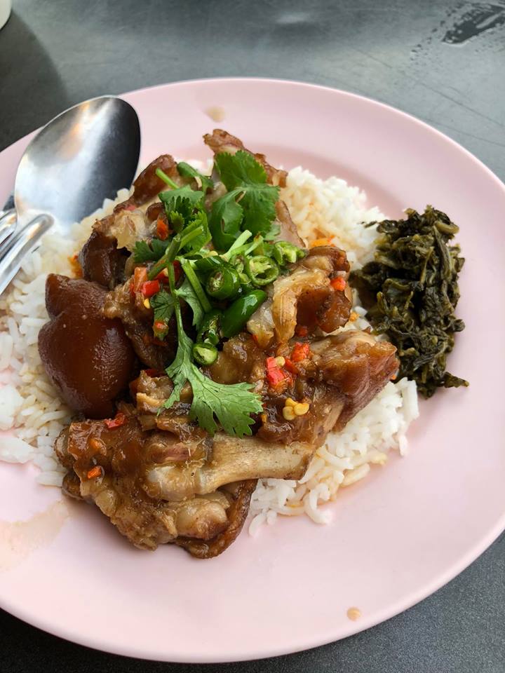 ติ๋มเกี๊ยวยักษ์, แกงกระหรี่คุณมาลี, Hongkong Dimsum, เหอ เฉิน ฟง, ข้าวขาหมูนายอุ๊ , เกี้ยมอี๋โบราณเจ๊ชุง, ขนมบั๊วเกี้ยไหหลำโบราณ, ข้าวขาหมูเฮียโอว, บะหมี่จับกัง เยาวราช, ก๋วยเตี๋ยวเป็ดนายเมา, ราดหน้า ท่ง ฮั่ว เฮง "เฮียตั๋ง", JAO.UN - 早安, ตี๋หยกกาแฟโบราณ, Lhong Tou Cafe, ZONG TER - 松德