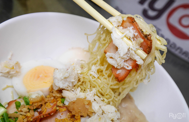 Brasserie 9, โจ๊กปรินซ์ บางรัก, Shelly House, ประจักษ์, Baan Khanitha Thai restaurants, สาขาสาทร, ก๋วยเตี่ยวลูกชิ้นปลาเจ้หลี, ขาหมูตรอกซุงบางรัก เจ้าเก่า, เอ๋กระเพาะปลา ตรอกซุง, ทอดมันกวางตุ้ง สีนวล, นายเม้ง บะหมี่ปู เกี๊ยวกุ้งยักษ์, Panlee Bakery, ร้านลาบอุบล คนตระการ สี่แยกสาทร สุรศักดิ์