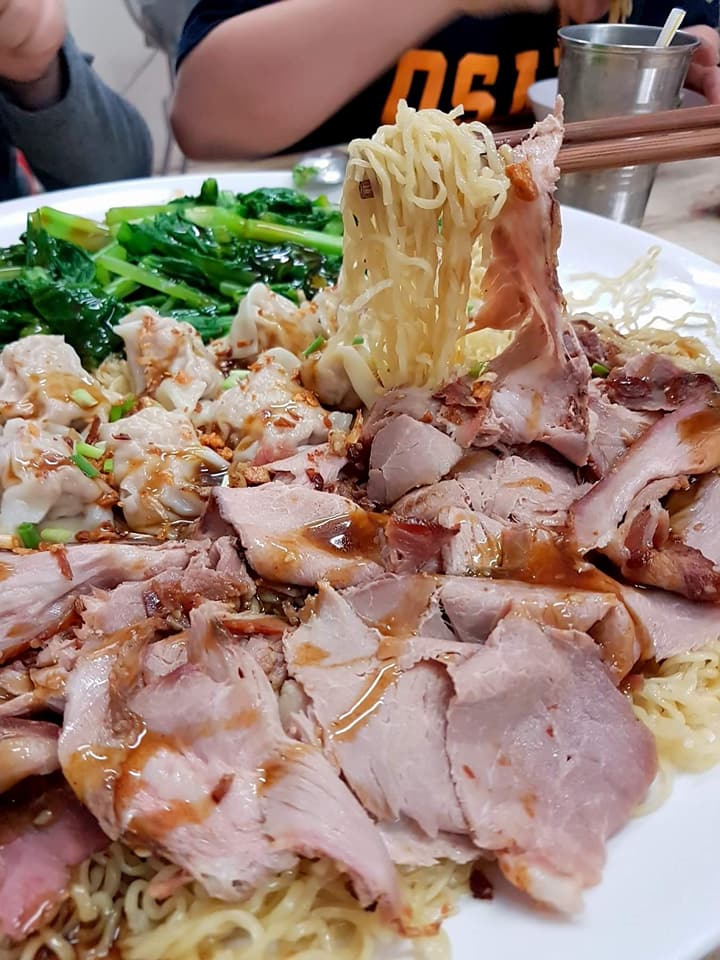 ก๋วยเตี๋ยวต้มยำกากหมูสูตรโบราณ ท่าน้ำนนท์, กินปูเมืองนนท์, ข้าวผัดโบราณ ท่าน้ำนนท์, นนท์ตำแหลก, ขนมฝรั่งแม่ไน้ ตลาดนนทบุรี, Nont Bakery, เจ๊ตาหมูสะเต๊ะ, ปัง ปัง 85 องศา, เกาเหลาเมืองนนท์