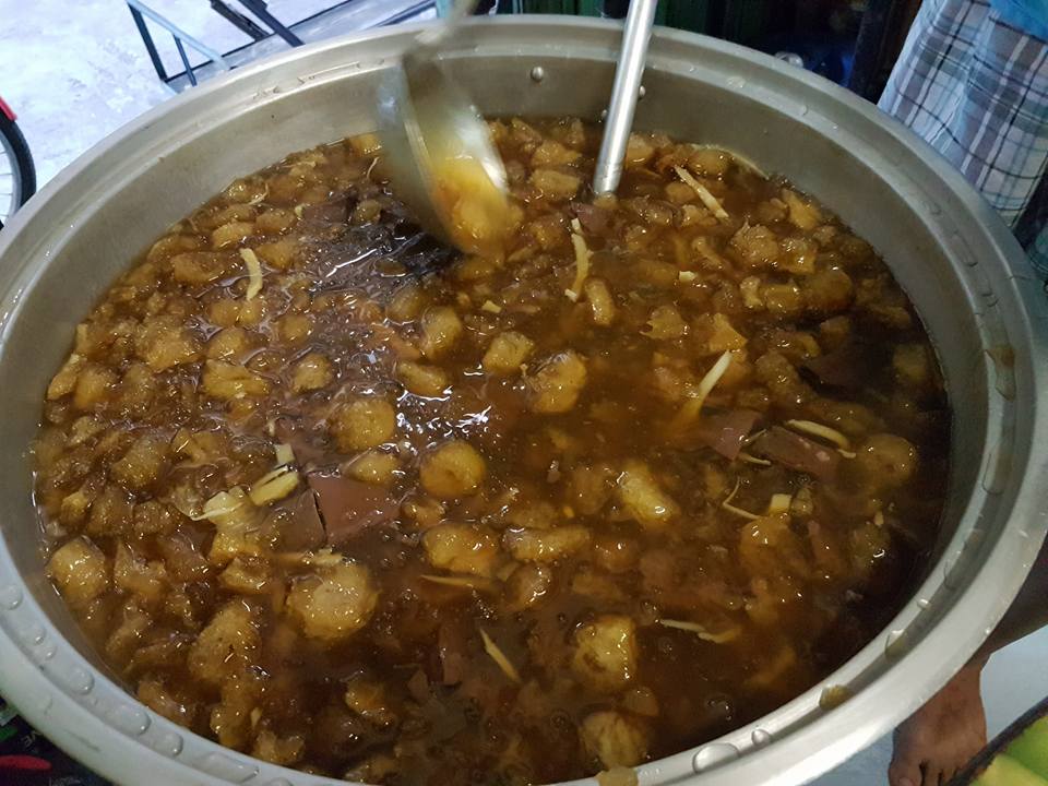 Brasserie 9, โจ๊กปรินซ์ บางรัก, Shelly House, ประจักษ์, Baan Khanitha Thai restaurants, สาขาสาทร, ก๋วยเตี่ยวลูกชิ้นปลาเจ้หลี, ขาหมูตรอกซุงบางรัก เจ้าเก่า, เอ๋กระเพาะปลา ตรอกซุง, ทอดมันกวางตุ้ง สีนวล, นายเม้ง บะหมี่ปู เกี๊ยวกุ้งยักษ์, Panlee Bakery, ร้านลาบอุบล คนตระการ สี่แยกสาทร สุรศักดิ์