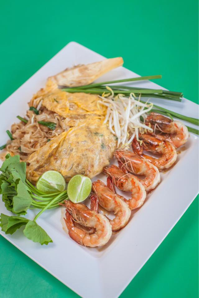 บ้านใหญ่ผัดไทยเตาถ่าน, ผัดไทยคุณยาย เสนาวิลล่า, ซอย7 แฮปปี้แลนด์, ผัดไทยหน้าช่องฯ, ผัดไทยายแถม ถนนวิสุทธิกษัตริย์, ทิพย์สมัย ผัดไทยประตูผี, ลุงภา ผัดไทย เจ้าเก่า, ผัดไทยเสวย ลาดพร้าว71, ประทุมทิพย์ผัดไทย, ผัดไทยวังหิน Showปัง, พรพิมลผัดไทย หอยทอด ราดซอสมันกุ้งรัชดา3แยก8 , เฮงหอยทอดชาวเล, ผัดไทยไฟทะลุ, ผัดไท นรกแตก, ผัดไทยรสเด็ดวงเวียนใหญ่ ไม่ใส่ผงชูรส, สอบถามเพิ่มเติม โทร. 02 438 8388, ผัดไทเทเวศร์ 359