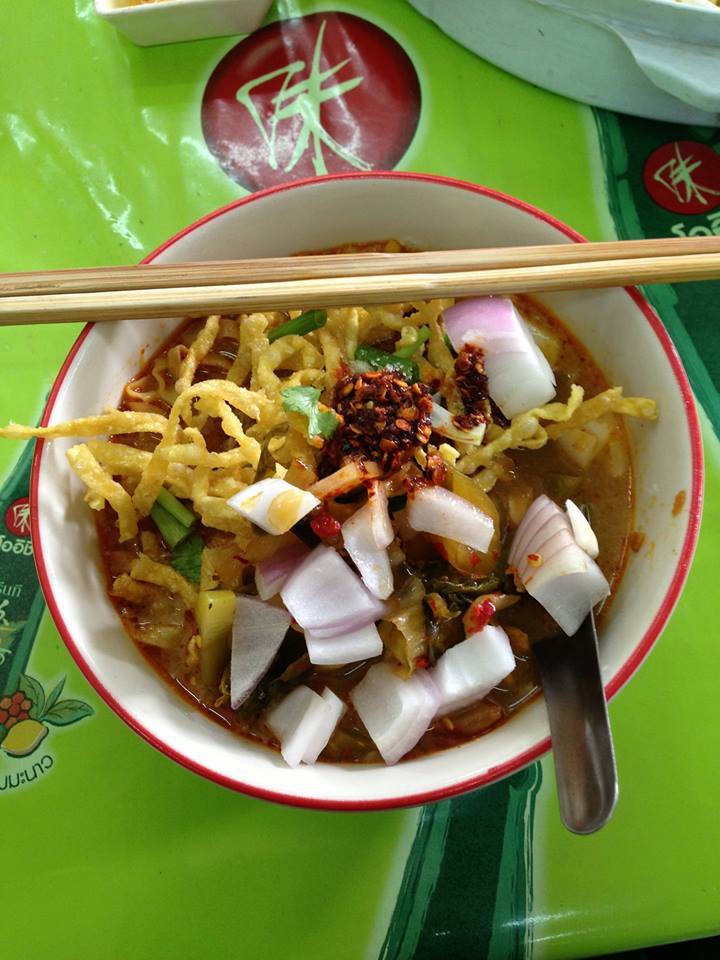 ล้าน เหนือ-น่าน อาหารเหนือ, เนื้อเหนือ Neua.Neur.Bkk, ต๋องเต็มโต๊ะ, สาขาพุทธมณฑล สาย 2, อองตอง ข้าวซอย, ละอ่อน น้ำเงี้ยว อาหารเหนือ, เฮือนลำพูน, รัชดาอาหารเหนือ, ร้านลำแต๊ๆ อาหารพื้นเมือง, ข้าวซอยลำดวนฟ้าฮ่ามเชียงใหม่, สาขาวิภาวดีรังสิต 58, หอมด่วน, ต๊ะต่อนยอน, Cr. ภาพทั้งหมดจาก Facebook ต๊ะต่อนยอน อาหารเหนือ, ฮ้านจาวเหนือ, ต๋องเหนือ Express, ข้าวซอยเชียงใหม่ ตรงข้ามกรมศุลกากร, ครัวเจียงใหม่, ครัวมะแข่น, กาดหลวง มินิ