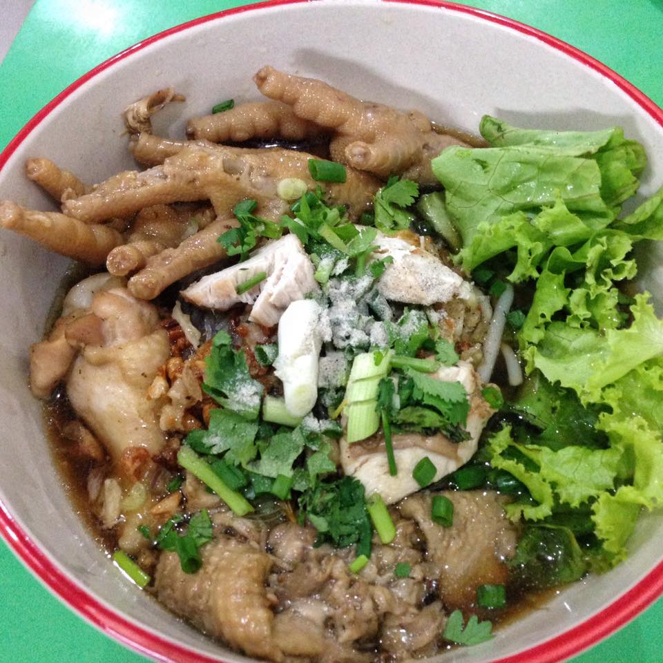 Dragon Buffet, เนื้อแคมป์ไฟ, โจ๊ก เต็มทอง ปรีดี2, NaiEm, Bi'halalika Roti & Bistro, ข้าวต้มกระดูกหมู ถ.สุขุมวิท71ปรีดี16