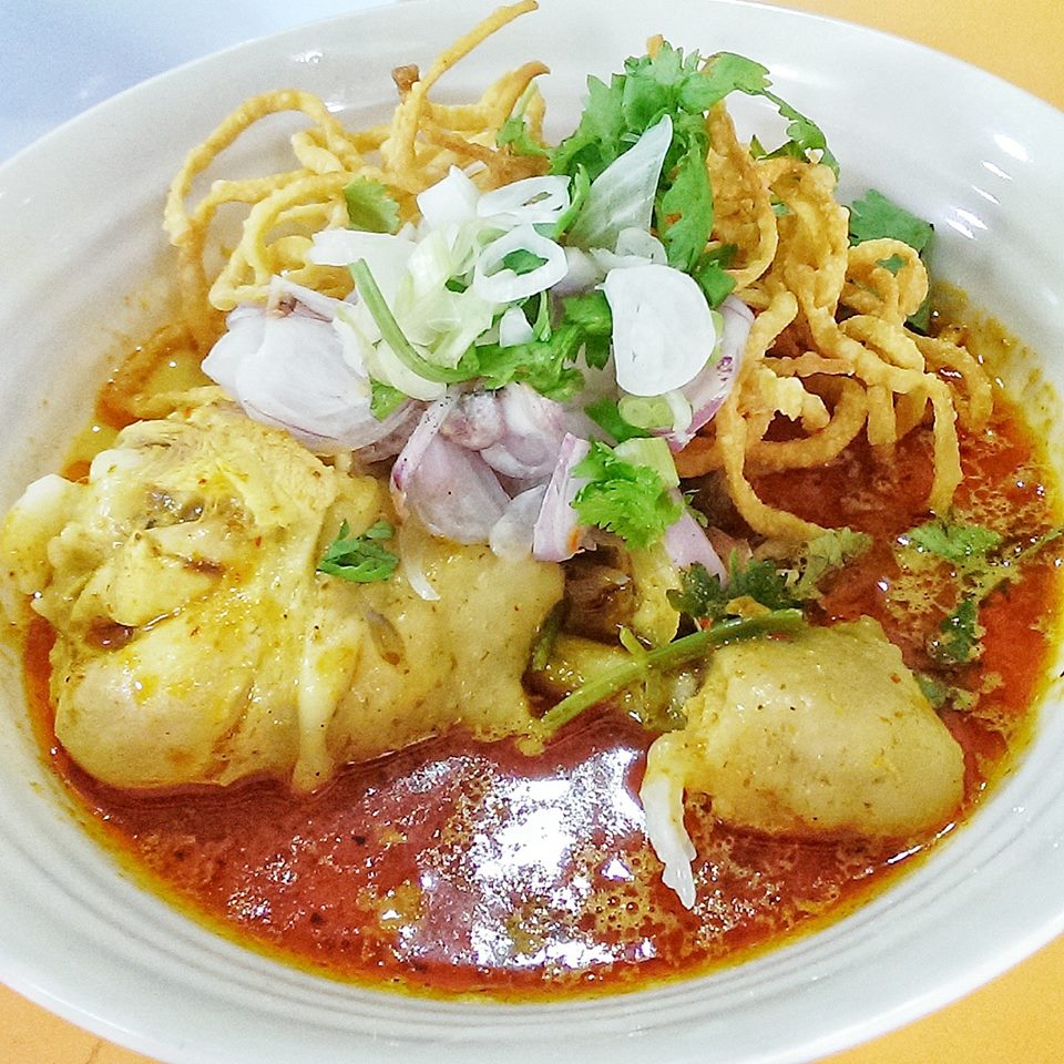 Dragon Buffet, เนื้อแคมป์ไฟ, โจ๊ก เต็มทอง ปรีดี2, NaiEm, Bi'halalika Roti & Bistro, ข้าวต้มกระดูกหมู ถ.สุขุมวิท71ปรีดี16