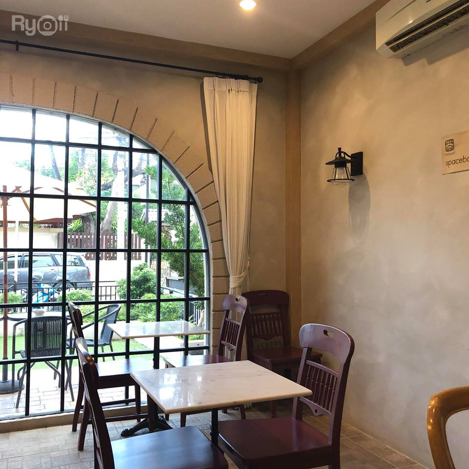 สวนชื่นสุข, Ar Restaurant Hatyai 嗳, ศิริ ต้มเลือดหมูหาดใหญ่, ไก่กรอบพี่เน่, ในรู, กุ๊กชัยติ่มซำ-ก๋วยเตี๋ยวราดหน้าปลากะพง, ร้านใต้ขอย ซอยตัน, กันเอง, หนานหยวน บะหมี่เกี๊ยวกุ้ง, สาขาปุณณกัณฑ์, ป่ายาง, บ้านก้ามปู, โชคดีแต่เตี้ยม บะกุ๊ดเต๋, ไก่ทอดหาดใหญ่มีนา, ร้านราดหน้าโกฉ่อน, ขนมจีนป้าชื่น, Space Bar, ขนมไข่เตาถ่านน้องนิล&amp;คาเฟ่, ข้าวต้มรถแดง