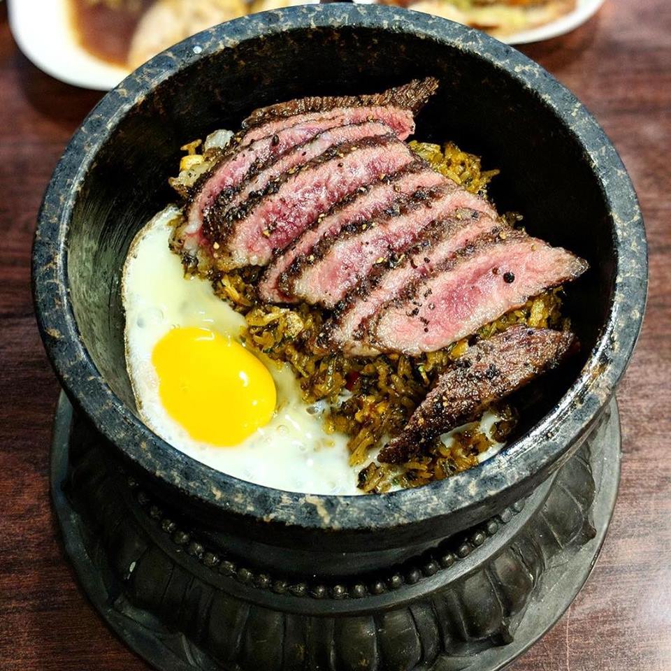 Cypher Gelato, สุกี้จินดา, สาขาลาดพร้าววังหิน, เถ่าชิ่ว น้ำเต้าหู้มือหนึ่ง, เตาถ่าน หมูกระทะ, Unfinished Coffee Roaster, เซี้ยม ก๋วยเตี๋ยวสุโขทัย วังหิน, เครปป้าเฉื่อย, สาขา Plaza Lagoon, เฝอ'54, สาขาลาดพร้าววังหิน 60, ซ้งเป็ดพะโล้, ผัดไทยวังหิน Showปัง, ราดหน้าฟาไฉ, โกวนัน, โกวใหญ่ ก๋วยเตี๋ยวหมูต้มยำ, รัตนา ราชาบะหมี่เกี๊ยวข้าวหมูแดง, ทวีชัยเป็ดพะโล้, กล้วยทอดล้านช้าง, Wood Café, หมูมาไก่ไป, เลิศทิพย์วังหิน, ก๋วยเตี๋ยวต้มยำไข่ลาวา, Buta Shabu, โก โรตีชาชัก ลาดพร้าววังหิน