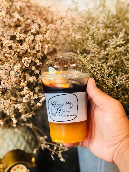 BOHO STORY CAFE, Z2 Cafe, Cafe ริมบัว กาญจนบุรี, DAY'S CAFE, RAVI RIVA CAFE, มีนา cafe', ลำยวน กาญจนบุรี