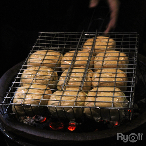 Anya Authentic Thai Cuisine, Kinu, สาขาเสาชิงช้า, ภูธรบาร์, ครัวอัปษร, สาขาถนนดินสอ, ขนมกุ๋ยช่ายเจ๊ต้อย, ตาชัยก๋วยเตี๋ยวสุโขทัย, โกปี๊เฮี้ยะไถ่กี่ ณ เสาชิงช้า, ไทยทำ เกาเหลาสมองหมู, จิต เตาถ่าน, ศิริพรโภชนา, มนต์ นมสด, เจ๊นี เผือกหิมะ, ลูกชิ้นหมูแพร่งนรา, นายอ้วนเย็นตาโฟเสาชิงช้า, สุขนิยม ขนมครกสิงคโปร์, ทิพย์สมัย ผัดไทยประตูผี, เช็งซิมอี๊ , สาขาเสาชิงช้า, Bite and Bond, ร้านติ่นฟง Tinn Feng, บรรพชน Bun Bar Chon, นมโจ เสาชิงช้า, ข้าวหมูแดงนายชุน