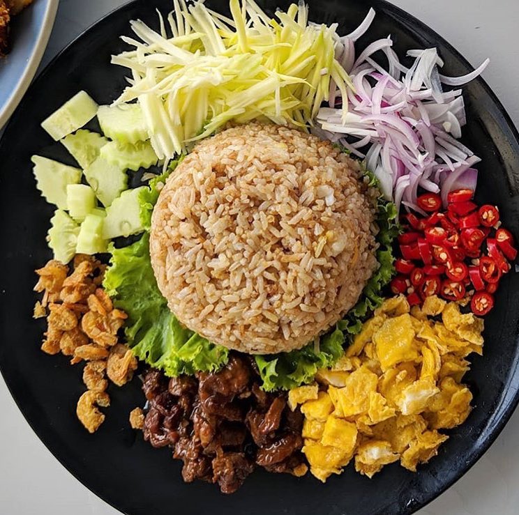 อร่อยเด็ด, ร้านข้าวต้มนายอ๋า, ร้านฟ้ามุ่ย, ร้านสุธาทิพย์, Blue Tree coffeebar, ร้านชั่งเส็ง ก๋วยเตี๋ยวลูกชิ้นปลา (เจ้เกียว), Pat Cafe Boraan แพท คาเฟ่ โบราณ, อ้วนโภชนา อาหารไทย อีสาน , ครัวป้าแดงบางลำพู, Cafe' Velodome