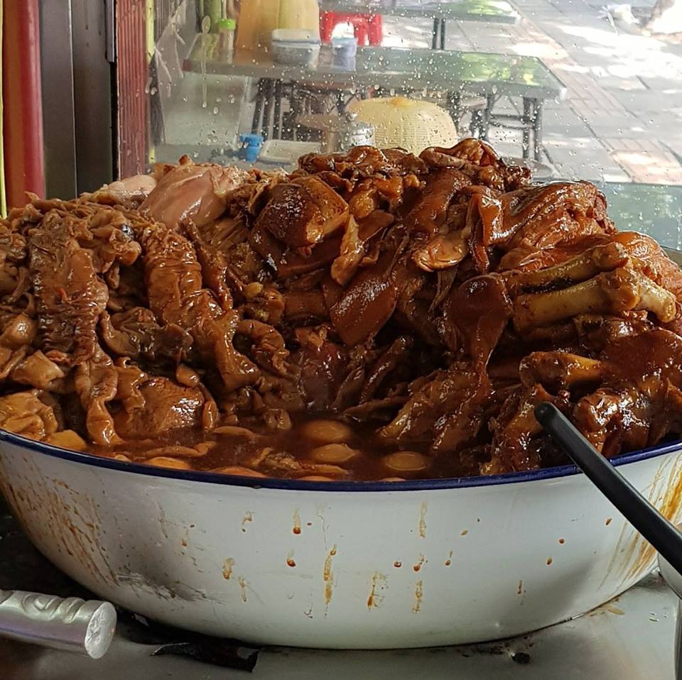 ขนมกุยช่าย หมู่บ้านเศรษฐกิจ, เล่าซา (ลิ้มเล่าซา) เซ็นต์หลุยส์, หม่าล่าชาวเขา Malashaokao, 1:2 Coffee Company, หิว หิว Hiew Hiew, หมูทอดเซ็นต์หลุยส์, กิตติก๋วยเตี๋ยวเป็ด