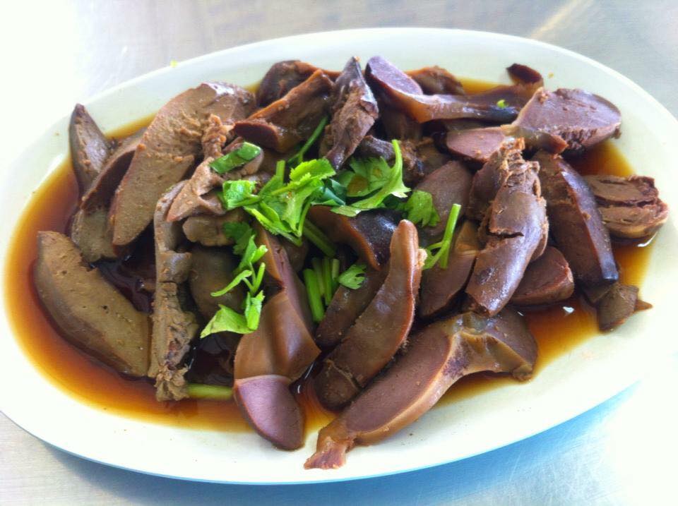 เป็ดพะโล้นายหนับ ตลาดน้ำดอนหวาย, ปังพอนด์_ดอนหวาย, ครัวบ้านเตี่ย ตลาดน้ำวัดดอนหวาย, แพสุวรรณรัตน์ ตลาดริมน้ำดอนหวาย, เป็ดพะโล้นายโอ, เพชรเบเกอรี่, ปลาต้มเค็มป้าต้อย (ตลาดดอนหวาย), ขนมชั้น แสงดาว, ตลาดริมน้ำวัดดอนหวาย จ.นครปฐม, ร้านขนมสอดไส้ผู้พัน - ตลาดน้ำดอนหวาย, ขนมหวานเจ๊โส่ย..ตลาดดอนหวาย, ศรียาภัย ไอศครีมกะทิสด, ขนมตาลป้าไข่, ขนมไทย เจิมทอง ตลาดดอนหวาย, ร้านขนมมุสลิมโบราณ786 ขนมฝักบัว, ขนมเบื้องญวน ขนมหม้อแกงถั่ว, ไข่เค็มป้ายม, นิด หมี่กรอบมันกุ้ง, ร้านกวยจั๊บนายตือ ดอนหวาย