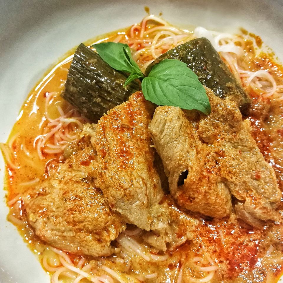 GREENSMOKED, ยำปูม้าเจ็ดยอด, สาขาเชียงใหม่, Izakaya Okada, ข้าวต้มย้ง, ข้าวต้มชาววัง, ขนมจีนสันป่าข่อย, ลาบบังเกอร์ by ช.ช้าง, ไก่ทอดเที่ยงคืน, สาขา 2.3 บ้านมอญ, หมี่กระดาษ ตลาดช้างเผือก, เต๋อตำยำระเบิด เชียงใหม่, มาม่าฟ้าธานี เชียงใหม่, ข้าวต้มแดง2 ข้างวัดแสนฝาง, อ๋องทิพย์รส