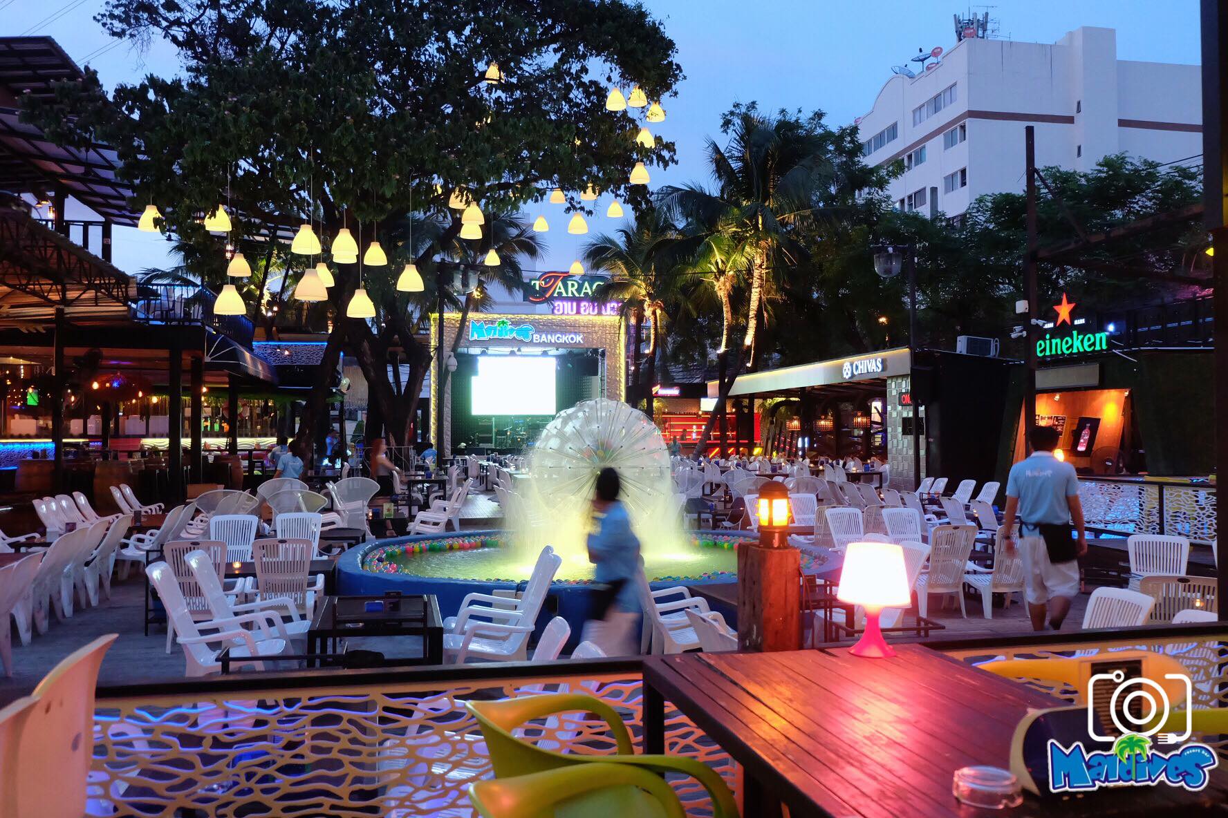 Grande Centre Point Ploenchit, ครัวจำแลง แปลงกาย, Sortrel Sathorn, บ้านน้ำเคียงดิน, ปลาอยู่เย็น, Samsen Villa, ครัวกรุงเทพ, Maldives Maodeep, Waterside Karaoke Restaurant, Little tree, The local Restaurant, Chocolate Ville, Ther Dining &amp; Bar, บ้านสุขนิยม, สวนอาหารบางบัว, แบมบูใหญ่, Craft Home , สวนอาหารซุ้มไผ่ เรโทร