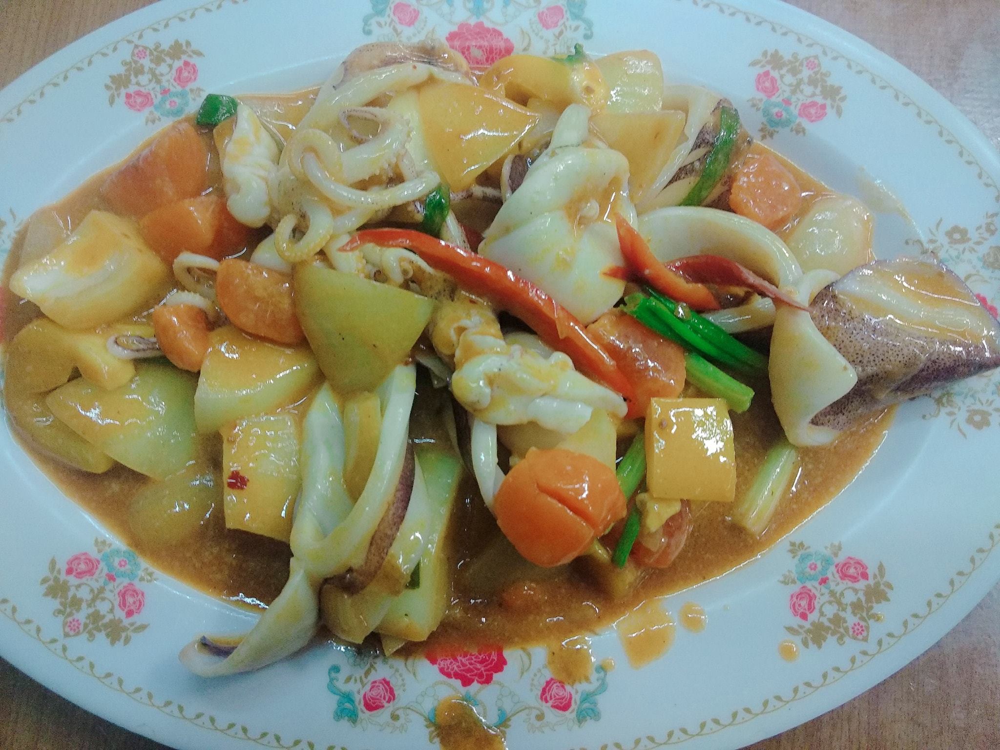 อุ่นใจริเวอร์ไซด์, สมพงศ์ ซีฟู๊ด, แป๊ะเก๊า โภชนา, ครัวบ้านเปิ้ล, ครัวปีกไม้, PLAY FARM Restaurant, เปียอู๋ โภชนา, ส้มตำดนตรี, สาขาเทพารักษ์, นายหมาทะเลมีชีวิต ตำหรุ, ครัวบุญเลิศ บางปู