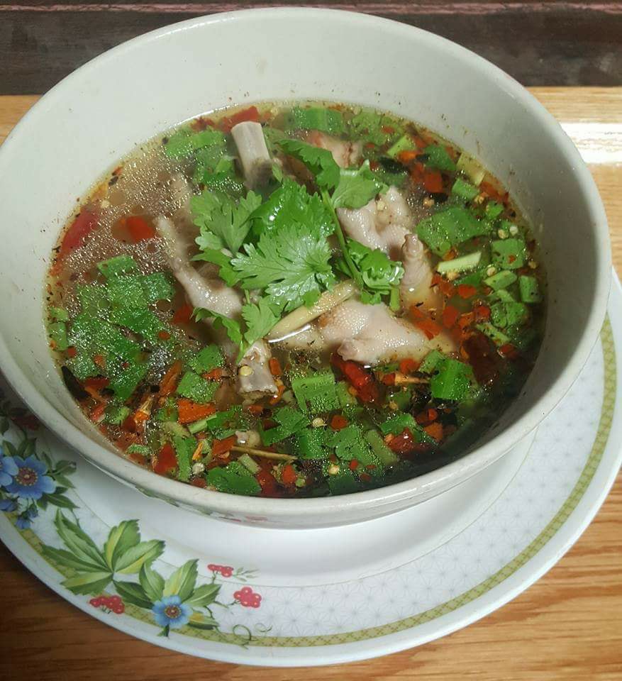 ก๋วยเตี๋ยวเรือในคลอง อยุธยา, กรุงเก่า"เตี๋ยวเรือ", ก๋วยเตี๋ยวเรือลวกปากริมคลอง & หมูกะทะ อยุธยา, ก๋วยเตี๋ยวเรืออยุธยา-โอชินสูตรโบราณ, ร้านก๋วยเตี๋ยวเรือโอ่งบนแพริมแม่น้ำน้อย, ก๋วยเตี๋ยวเรือกิมหลวน อยุธยา, ก๋วยเตี๋ยวเรือ ตาลเดี่ยว'เตี๋ยวเรือ, ก๋วยเตี๊ยวลุงแจ๊ะ (บัวหวาน), ร้านก๋วยเตี๋ยวตาไห (คลองท่อ), ก๋วยเตี๋ยวเรือแม่วันดี อยุธยา, ก๋วยเตี๋ยวเรือแม่ต่วม อยุธยา, ก๋วยเตี๋ยวเรือ เสือร้องไห้, ก๋วยเตี๋ยวเรือ "รสโจ๊ะ" ป้าไวท์, ก๋วยเตี๋ยวเรืออยุธยา ป้าษา2, ก๋วยเตี๋ยววัดใหญ่, ก๋วยเตี๋ยวเรือห้อยขา อยุธยา, ก๋วยเตี๋ยวเรือนายอ๊อฟ สูตร”ยายจง”รสดั้งเดิม, ไทยเทวา ก๋วยเตี๋ยวเรืออยุธยา, ต้อยตลาดแตก สาขาใหญ่ ก๋วยเตี๋ยวเรืออยุธยา