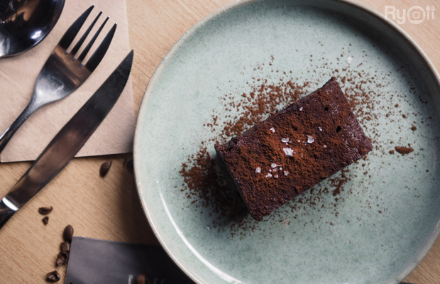 ประจักษ์, REN Cafe and Goods, Tostato Charoen Krung, ตั้งใจย่าง, Sarnies Bangkok, HĒIJīi Bangkok, เล่าสี่ เกาเหลาเลือดหมู, Henryfry, ทับทิมกรอบ หน้าวัดสุทธิ, ลูกชิ้นปลาเจ้าหลง, Baan Phadthai, เชอร์รี่ เย็นตาโฟ, ร้านเหรียญทอง เจริญกรุง 23, ก๋วยเตี๋ยวหลอดเจ๊ใหญ่, ฮ้งลูกชิ้นปลาเยาวราช