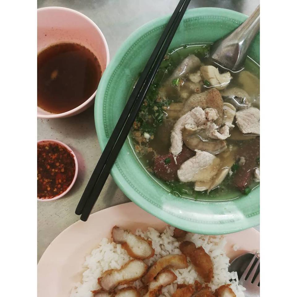 ประจักษ์, REN Cafe and Goods, Tostato Charoen Krung, ตั้งใจย่าง, Sarnies Bangkok, HĒIJīi Bangkok, เล่าสี่ เกาเหลาเลือดหมู, Henryfry, ทับทิมกรอบ หน้าวัดสุทธิ, ลูกชิ้นปลาเจ้าหลง, Baan Phadthai, เชอร์รี่ เย็นตาโฟ, ร้านเหรียญทอง เจริญกรุง 23, ก๋วยเตี๋ยวหลอดเจ๊ใหญ่, ฮ้งลูกชิ้นปลาเยาวราช