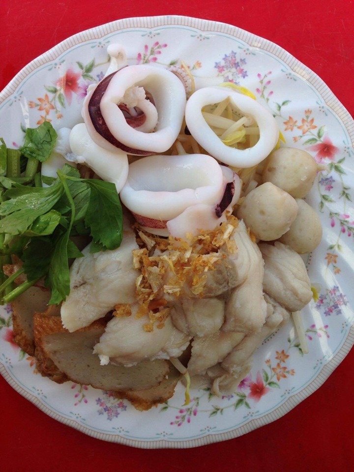 กอบัว, บ้านอาหารไทย, บ้านบัว, บ้านรั้วไม้ Cuisine &amp; Cafe, ครัวหอมมันปู, ร้านไหน อุทยานหินเขางู ราชบุรี, สวนอาหาร รางตาล, Pakmud แซ่บหมูทะ, สาขาโพธาราม, ถึงพริกถึงขิง, มะม่วงคู่, เนื้อต้มบ้านสิงห์ เจ๊ติ๋ม, โกรกแดง, ชุมทางของอร่อย, Mainichi365, Octospider restaurant, Lim cafe Photaram, ครัวตะนาวศรี สวนผึ้ง ราชบุรี, อาตี๋โกปี๊, โอปอชิฟฟ่อนเค้ก, ก๋วยเตี๋ยวปลาแม่กลอง, ติ๋มเค้กมะพร้าวอ่อน, ก๋วยเตี๋ยวโบราณป้าฮวย, โอ่งข้าวโอ่งน้ำ, ครัวม่อนไข่ สวนผึ้ง ราชบุรี, ShabuDo