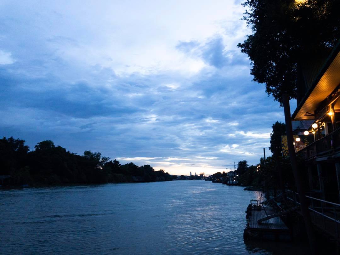 ชายน้ำ, ทรัพย์เจริญซีฟู๊ด-ดำ, กุ้งเผาราชคราม, บ้านอยุธยารมย์, บ้านไม้ริมน้ำ, แกรนด์เจ้าพระญา, บ้านอู่ทอง