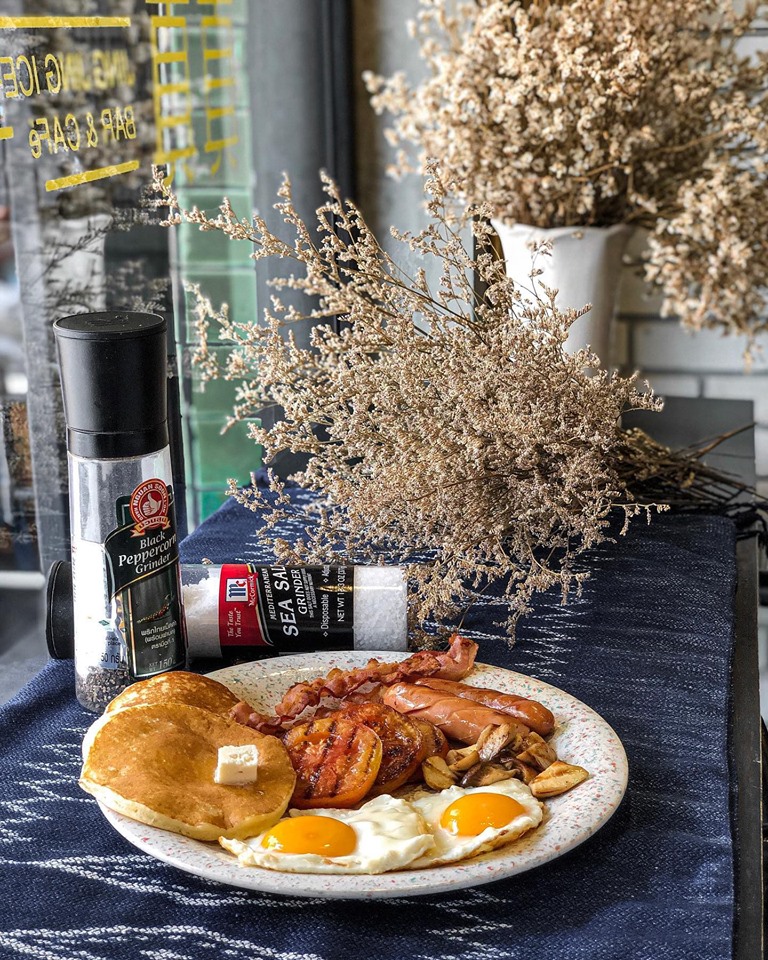 ติ๋มเกี๊ยวยักษ์, แกงกระหรี่คุณมาลี, Hongkong Dimsum, เหอ เฉิน ฟง, ข้าวขาหมูนายอุ๊ , เกี้ยมอี๋โบราณเจ๊ชุง, ขนมบั๊วเกี้ยไหหลำโบราณ, ข้าวขาหมูเฮียโอว, บะหมี่จับกัง เยาวราช, ก๋วยเตี๋ยวเป็ดนายเมา, ราดหน้า ท่ง ฮั่ว เฮง "เฮียตั๋ง", JAO.UN - 早安, ตี๋หยกกาแฟโบราณ, Lhong Tou Cafe, ZONG TER - 松德