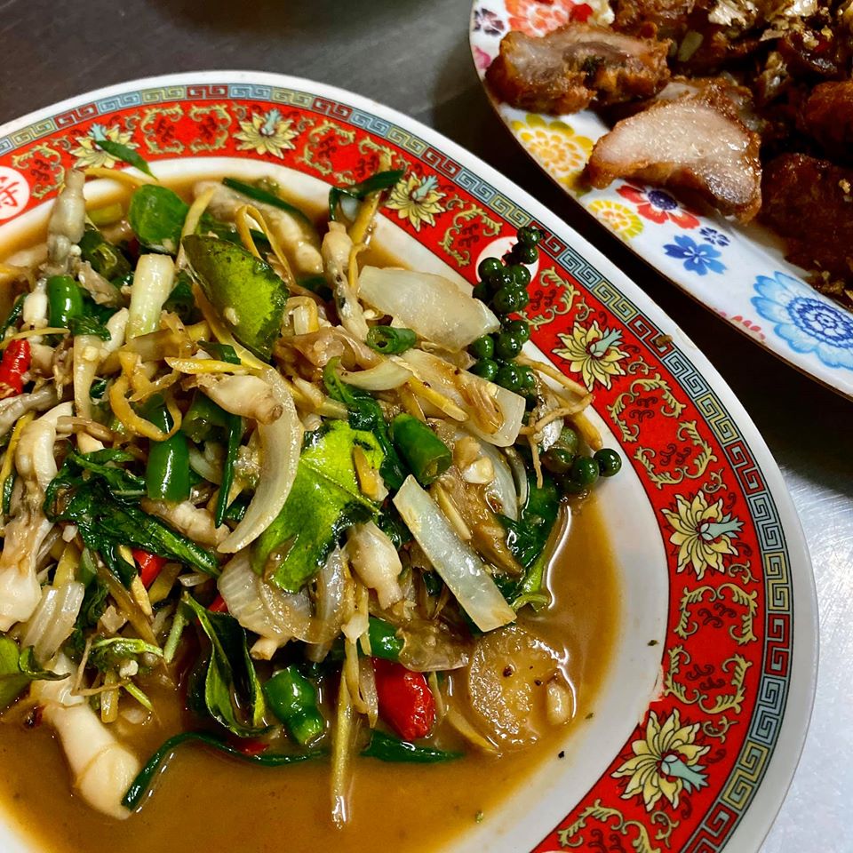 ฉั่วฮะเซ้ง ห่านพะโล้, ข้าวต้มแปลงนาม 24 น., Ba hao 八號, ข้าวต้มเจ๊สวย, 103 - Bed and Brews, Facebook ช่วนช่วน นานา 串串纳纳 Chinese grills, ข้าวเหนียวมะม่วง วงเวียน 22 ป้าเล็ก - ป้าใหญ่