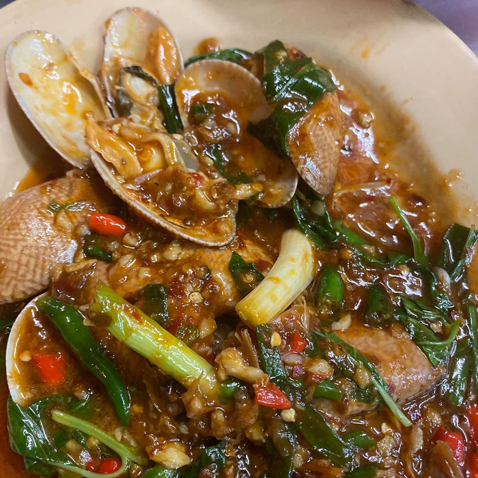 ฉั่วฮะเซ้ง ห่านพะโล้, ข้าวต้มแปลงนาม 24 น., Ba hao 八號, ข้าวต้มเจ๊สวย, 103 - Bed and Brews, Facebook ช่วนช่วน นานา 串串纳纳 Chinese grills, ข้าวเหนียวมะม่วง วงเวียน 22 ป้าเล็ก - ป้าใหญ่