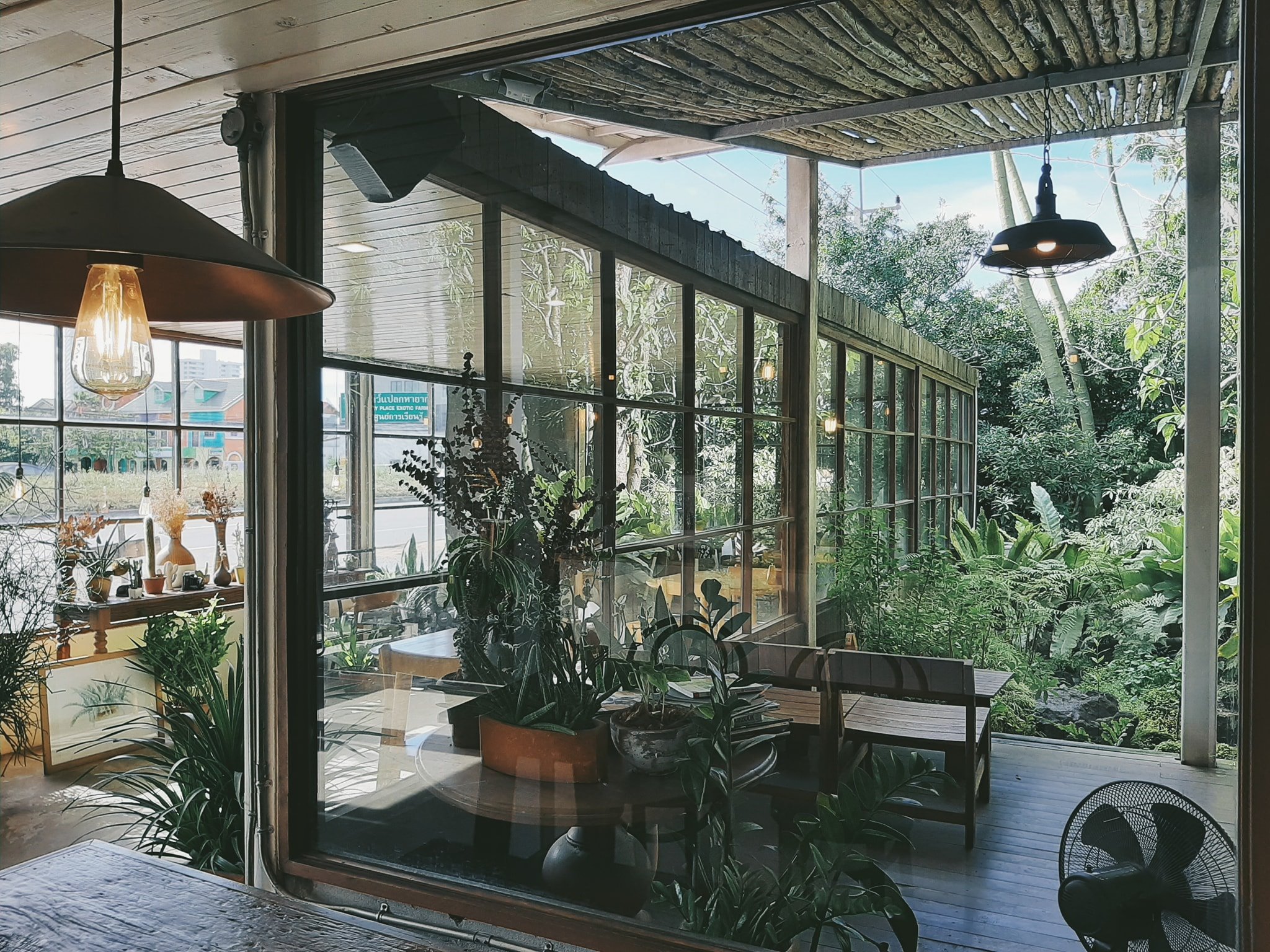 รับทำเค้กและเบเกอรี่ตามสั่งชลบุรี, Cocoa cafe, Sourcreamfactory, Heriot Cafe, Love your trees, BearbyTea, Fermenti, Daydream Café Chonburi, Tutu Beach