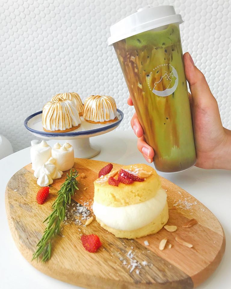 รับทำเค้กและเบเกอรี่ตามสั่งชลบุรี, Cocoa cafe, Sourcreamfactory, Heriot Cafe, Love your trees, BearbyTea, Fermenti, Daydream Café Chonburi, Tutu Beach