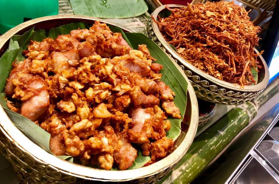 แชมป์ข้าวหมูทอด, สาขาพัทยา, หมูทอด BunBun, หมูทอด โพธิ์งาม - Rare Item, เหนียวหมู DRIVE THRU by i-Dle, ติดลม หมูทอดปลาร้า Delivery, หมูทอดเบรกแตก, หมูทอดจับกัง, หมูทอดราชวัตร, กินกันหมูทอด, หมูทอดติดฟัน, หมูหม้อเทพ, หมูทอดชาววัง, หมูทอดเจ๊จง, เฮงจัง หมูกระเทียม, Zaabmootod, ซุปเปอร์หมูทอด, แม่น้อยหมูทอด
