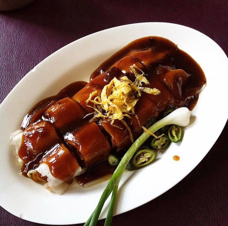 อร่อยเด็ด, ร้านข้าวต้มนายอ๋า, ร้านฟ้ามุ่ย, ร้านสุธาทิพย์, Blue Tree coffeebar, ร้านชั่งเส็ง ก๋วยเตี๋ยวลูกชิ้นปลา (เจ้เกียว), Pat Cafe Boraan แพท คาเฟ่ โบราณ, อ้วนโภชนา อาหารไทย อีสาน , ครัวป้าแดงบางลำพู, Cafe' Velodome