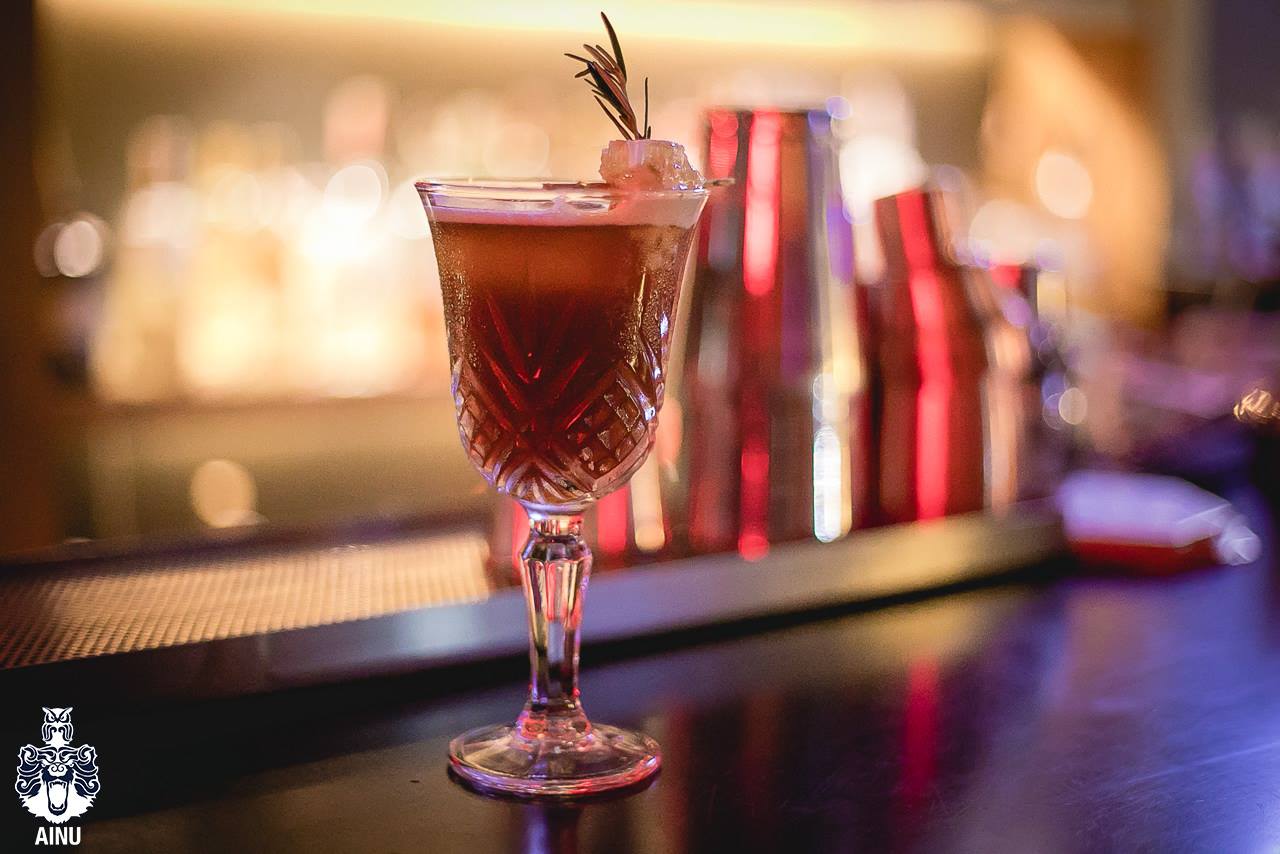 Pachi Bangkok, AINU Bar, Beer Belly Bkk, Cardroom BKK, She Bar, Rabbit Hole, Ekamai Beer House, SOHO BKK, Thonglor Yokocho トンロー横丁, Nowhere (โนแวร์), Another Round, HEAP Cafe' &amp; Restaurant