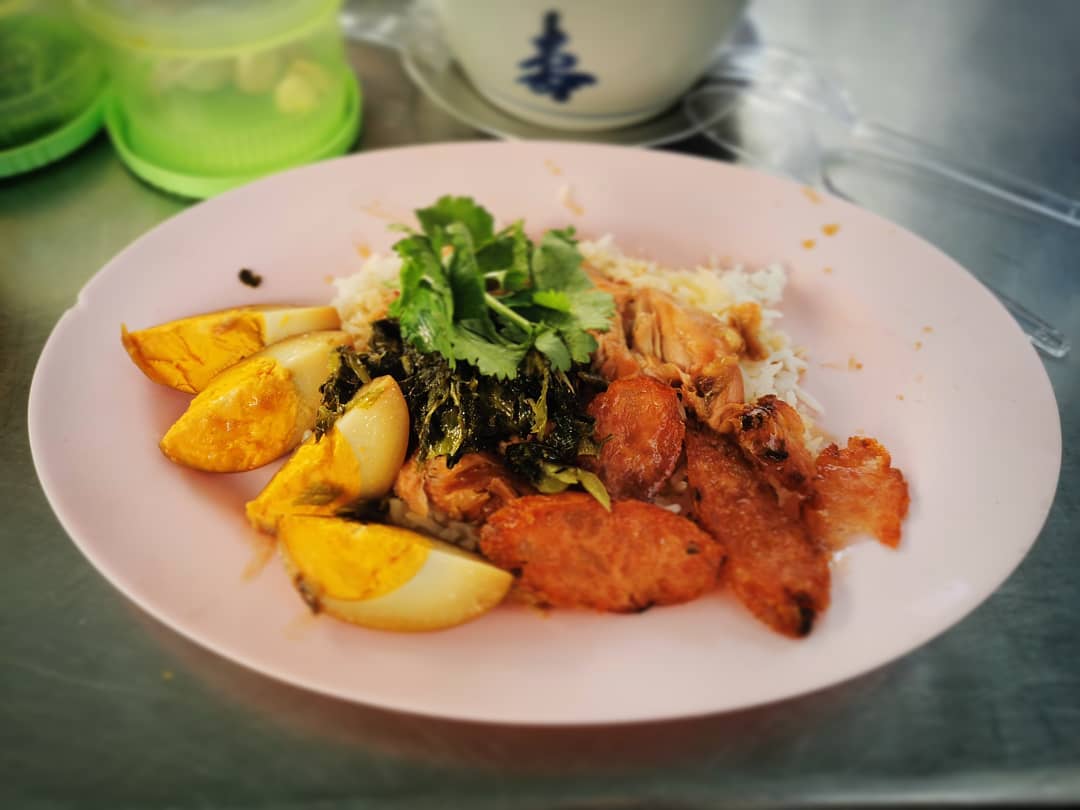 ติ๋มเกี๊ยวยักษ์, แกงกระหรี่คุณมาลี, Hongkong Dimsum, เหอ เฉิน ฟง, ข้าวขาหมูนายอุ๊ , เกี้ยมอี๋โบราณเจ๊ชุง, ขนมบั๊วเกี้ยไหหลำโบราณ, ข้าวขาหมูเฮียโอว, บะหมี่จับกัง เยาวราช, ก๋วยเตี๋ยวเป็ดนายเมา, ราดหน้า ท่ง ฮั่ว เฮง "เฮียตั๋ง", JAO.UN - 早安, ตี๋หยกกาแฟโบราณ, Lhong Tou Cafe, ZONG TER - 松德