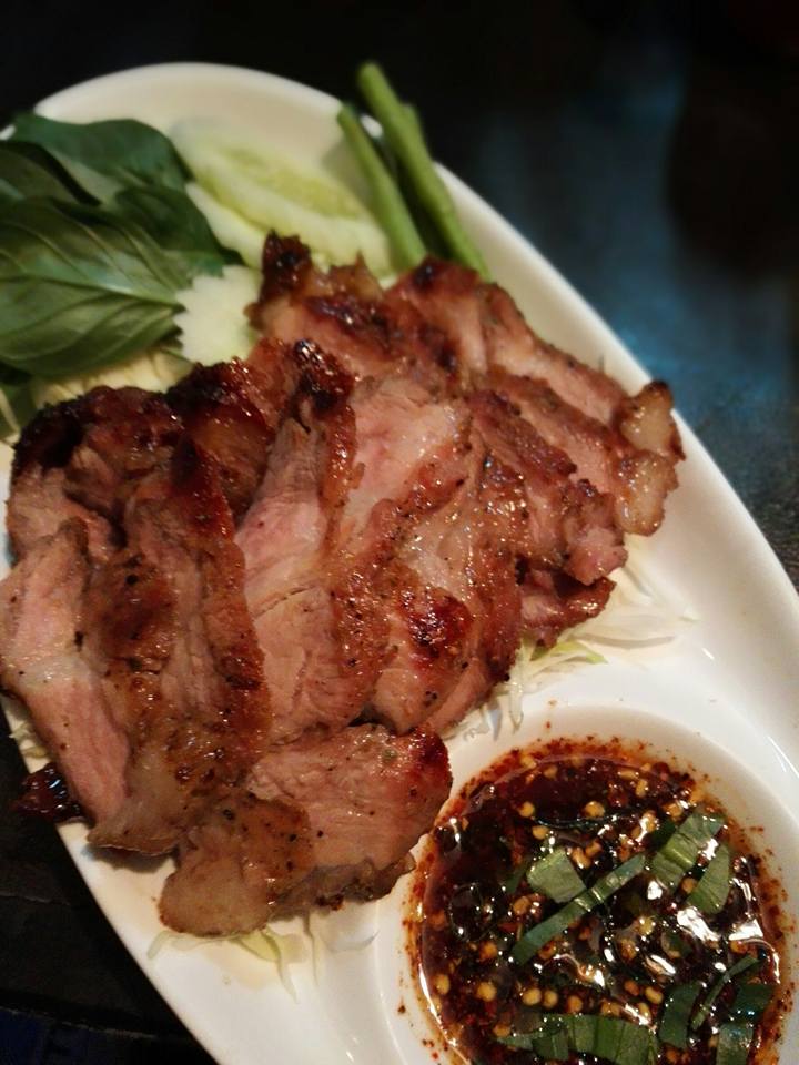 Pachi Bangkok, AINU Bar, Beer Belly Bkk, Cardroom BKK, She Bar, Rabbit Hole, Ekamai Beer House, SOHO BKK, Thonglor Yokocho トンロー横丁, Nowhere (โนแวร์), Another Round, HEAP Cafe' &amp; Restaurant