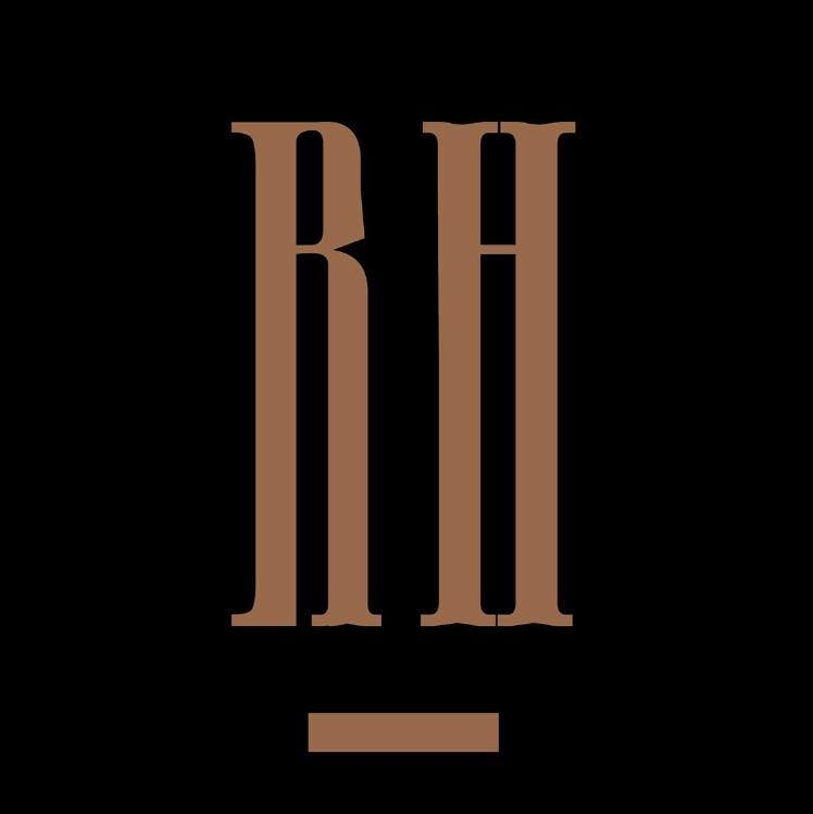 Pachi Bangkok, AINU Bar, Beer Belly Bkk, Cardroom BKK, She Bar, Rabbit Hole, Ekamai Beer House, SOHO BKK, Thonglor Yokocho トンロー横丁, Nowhere (โนแวร์), Another Round, HEAP Cafe' &amp; Restaurant