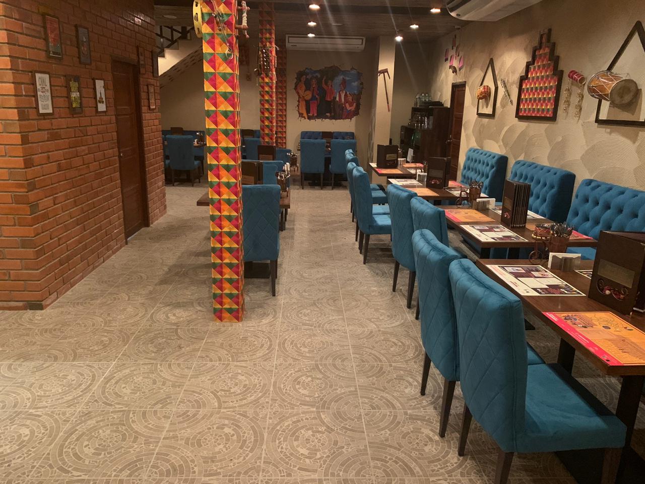 CURRY IN BOXES, Zafran Eatery, Tony's Restaurant พาหุรัด, Indian Essence Art, Indian Cuisine , Deven Chef Restaurant, Spicy by Nature, Indian Food 17 ถนนเจริญนคร, Amritsr, Indus, Royal India